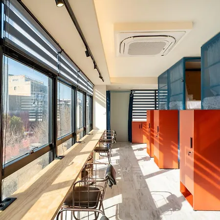 Hostel Empyrean Luxury Dorms *